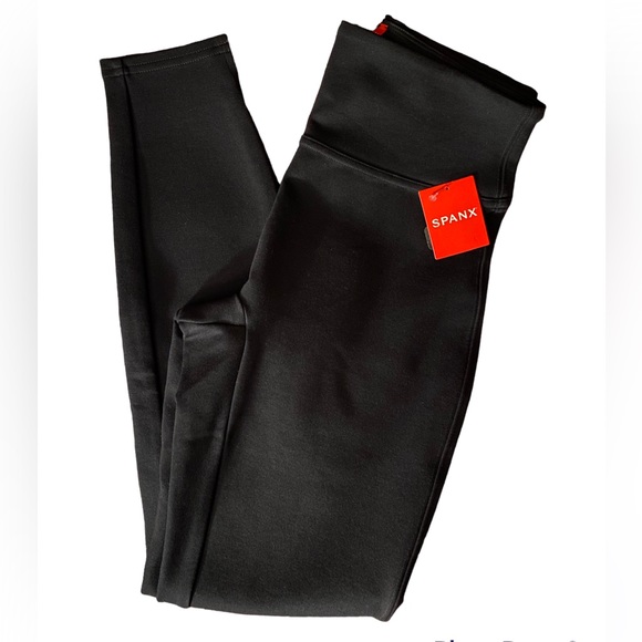 SOLD ⚠️ SPANX Ponte Leggings - Picture 3 of 8